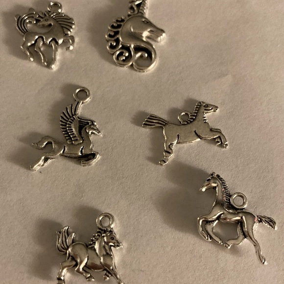 Lot of 6 charms/pendants horse theme for jewelry - Picture 4 of 4